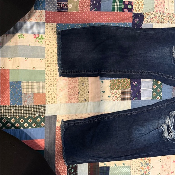 No Boundaries High Rise Distressed Jeans - Dark Blue - Picture 2 of 5